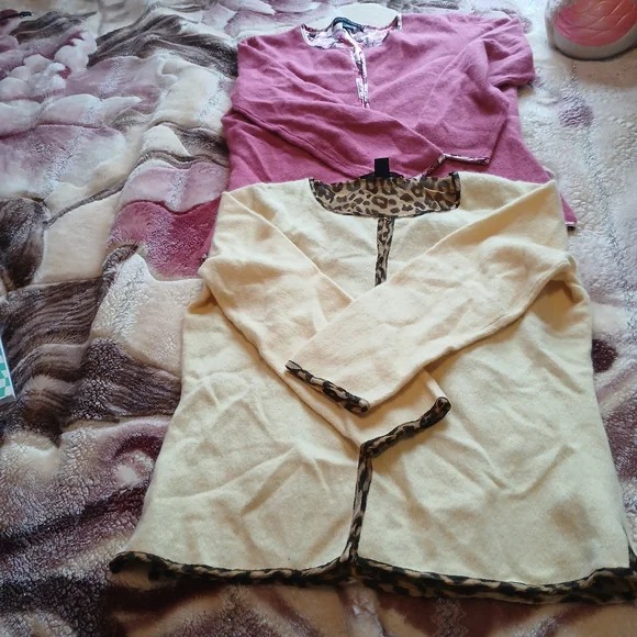 Banana Republic Factory Cream and Pink Cardigans - Picture 4 of 4